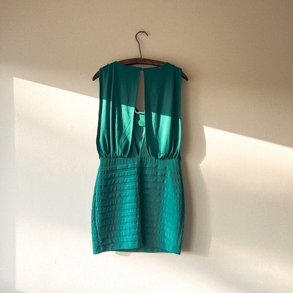 Emerald Deco Cache Mini Green Formal Event Wedding Gala Beaded Dress Size 6 EUC - Picture 4 of 9